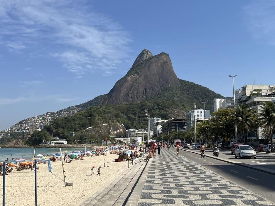 Apto Confortavel E Completo Em Copacabana- 2 Quartos Com Split E Wifi - Rio de Janeiro, Rio de Janeiro