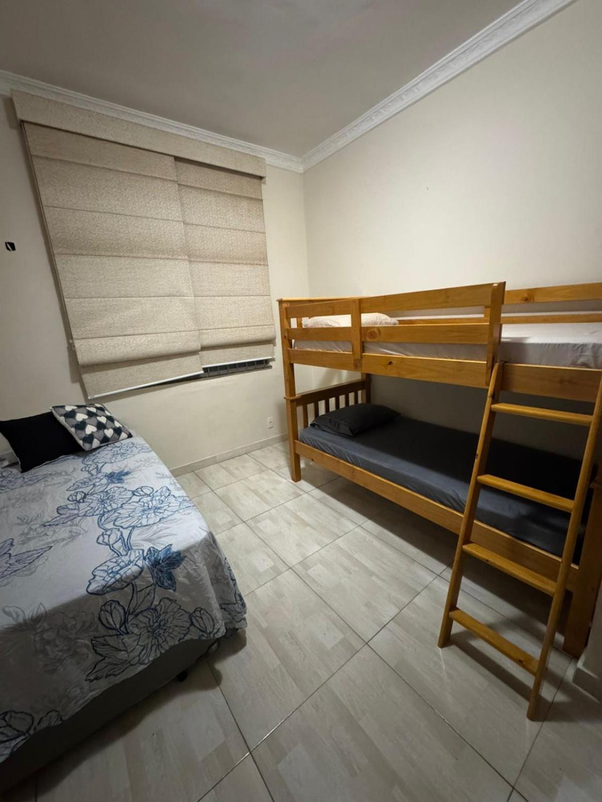 Apto Confortavel E Completo Em Copacabana- 2 Quartos Com Split E Wifi - Rio de Janeiro — Fotos 2